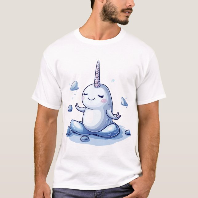 Niedliche Meditation Narwhal Illustration in der Z T-Shirt (Vorderseite)