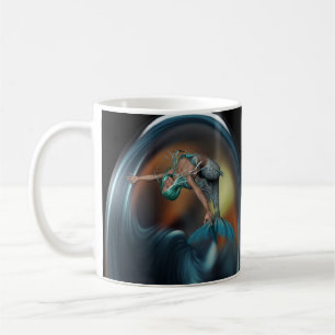 Niedliche Meerjungfrau fröhlich schwimmen Kaffeetasse