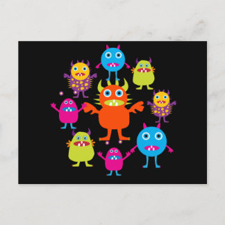 Niedliche Monster-Party-Kreaturen im Kreis Postkarte