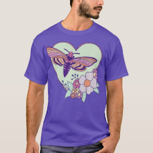 Niedliche Moth Art - Insekten mit Herz und Blume T-Shirt