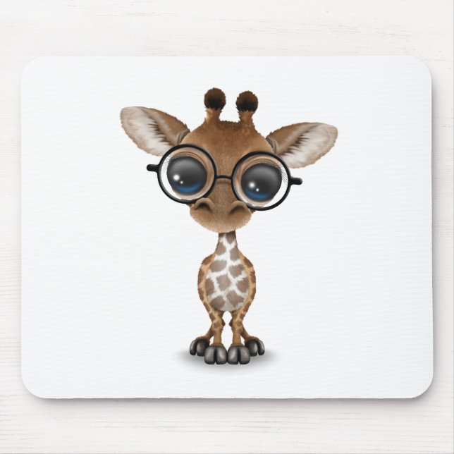 Niedliche neugierige Baby-Giraffen-tragende Gläser Mousepad (Vorne)