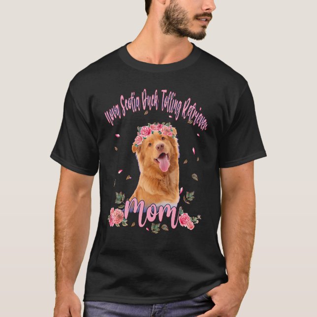 Niedliche Nova Scotia Duck Tolling Retriever Mama  T-Shirt (Vorderseite)