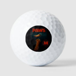 Niedliche Orange Tabby vs Menschenfuß Golfball