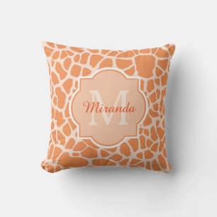 Niedliche Orangefarbene Giraffe Print Monogram und Kissen