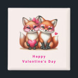 Niedliche Orangenfüchse in der Liebe Valentinstag Magnet<br><div class="desc">Valentinstag Magnet mit einem bezaubernden Bild von 2 Füchsen mit niedlicher Rose getönte Herzbrille. Mit Herzakzenten dekoriert.</div>