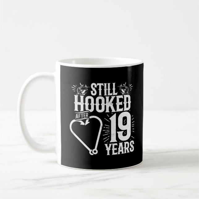 Niedliche Paare zum 19. Geburtstag Verheiratet 19  Kaffeetasse (Links)