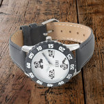 Niedliche Pandas Schwarz/Weiß Personalisiert Armbanduhr<br><div class="desc">Niedliches Schwarzweiß Pandas monochrome Uhrendesign. Dieses Design ist perfekt für Jungen oder Mädchen. Sie können den Namen ganz einfach mit Ihrem eigenen personalisieren oder einfach löschen,  wenn Sie ihn nicht verwenden.</div>