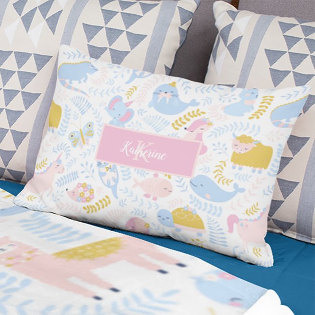 Niedliche Pastel Zoo Tier Mit Monogramm Girl Pink Dekokissen (Von Creator hochgeladen)