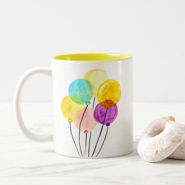 Niedliche Pastellballons Zweifarbige Tasse (Mit Donut)