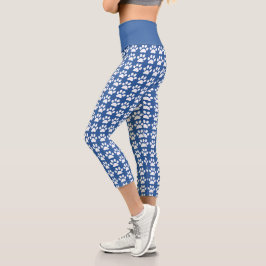 Niedliche Paw Print Blue & White Muster Trendy Fit Capri Leggings