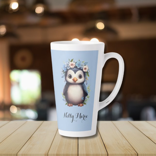 Niedliche Pinguine Blue Individuelle Name & Initia Milchtasse (Penguins latte mug, custom monogram initials or name bilingual text, Multilingual project)