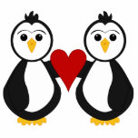 Niedliche Pinguine, die ein Herz tragen Fotoskulptur Ornament<br><div class="desc">Danke, dass du uns besucht hast! Dieses Design ist eine Illustration von zwei niedlichen schwarz-weißen Pinguinen, die ein Herz tragen. Wir haben andere großartige Kunstwerke für viele Produkte. Alle unsere Designs sind originelle Kunstwerke, die von Angela Allwine entworfen wurden. Alle Kunstwerke sind urheberrechtlich geschützt durch Angela Allwine und Mydeas. Unsere...</div>