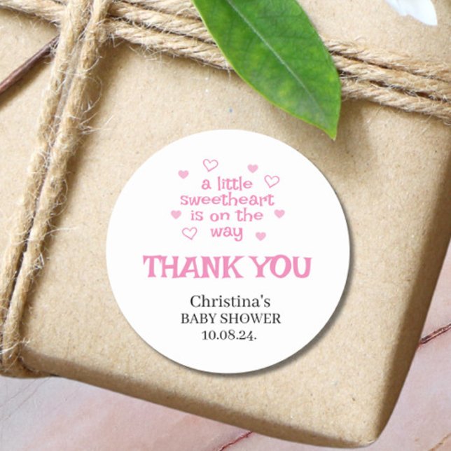 Niedliche Pink Girl Baby Dusche Klassischer Rundst Runder Aufkleber (Von Creator hochgeladen)