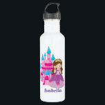 Niedliche Princess Burg MASI - Museo d'arte della  Edelstahlflasche<br><div class="desc">Ein hübsches personalisiertes Geburtstagsgeschenk der Prinzessin mit einem hübschen kleinen Mädchen in einem Queenenkugel mit rosa Bögen,  die vor einer rosa und eisblauen Burg stehend sind. Eine niedliche Wasserflasche für ein kleines Mädchen. Fügen Sie den Namen Ihres Kindes unter den Schlossstufen dieses Märchendesigns.</div>