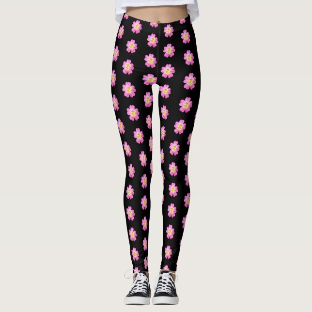 Niedliche rosa Blume auf schwarzen Leggings (Vorderseite)