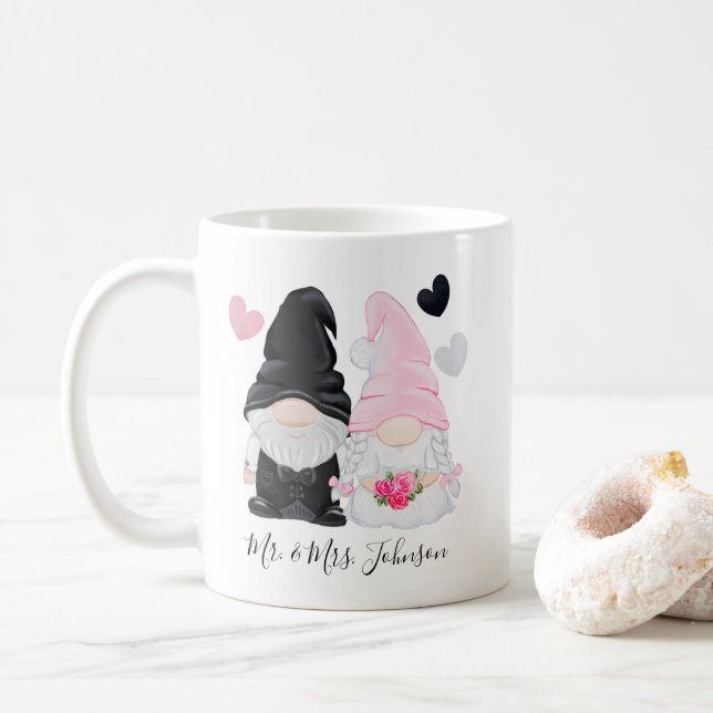 Niedliche Rosa-Gnome-Hochzeit Kaffeetasse (Mit Donut)