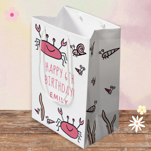 Niedliche Rosa Krebstiere Mädchen glücklich Geburt Mittlere Geschenktüte