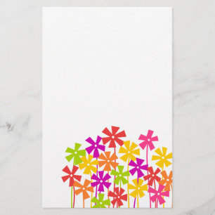 Niedliche, rosa orangefarbene Blume zeichnend Briefpapier