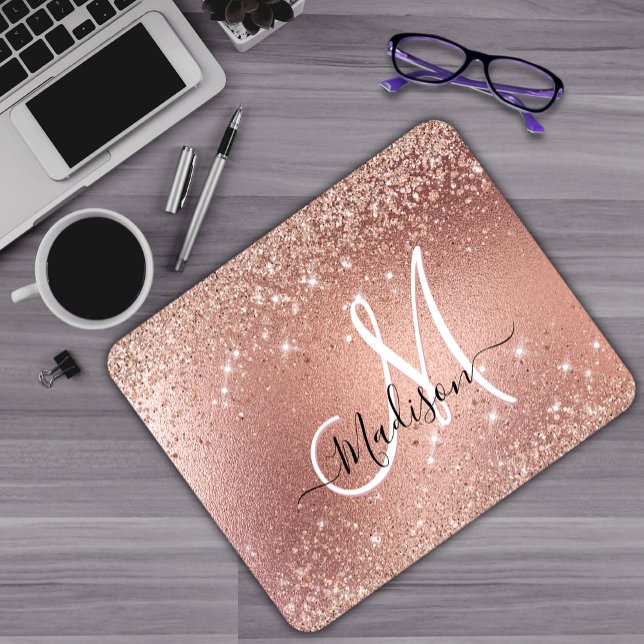 Niedliche Rose Gold Imitate Glitzer Monogramm Mousepad (Von Creator hochgeladen)