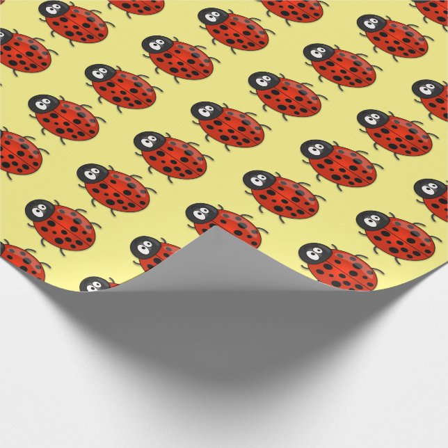 Niedliche , rote Ladybug-Cartoon-Abbildung Geschenkpapier (Ecke)