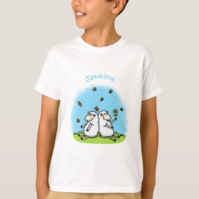 Niedliche Schaffreunde und Schmetterlinge Cartoon T-Shirt (Vorderseite)
