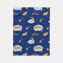 Niedliche Schlafkatze auf einer Wolke, süße Träume