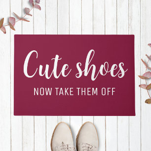 Niedliche Schuhe ziehen sie jetzt ab   Funny Maroo Fußmatte