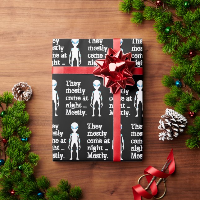 Niedliche Schwarz-weiße Alien Geschenkpapier (Feiertagsgeschenk)