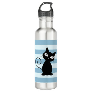 Niedliche schwarze Katze auf Streifen Trinkflasche