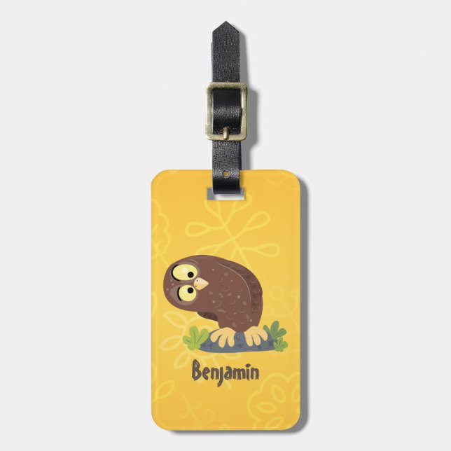 Niedliche, seltsame, lustige Uhu-Cartoon-Illustrat Gepäckanhänger (Vorderseite vertikal)