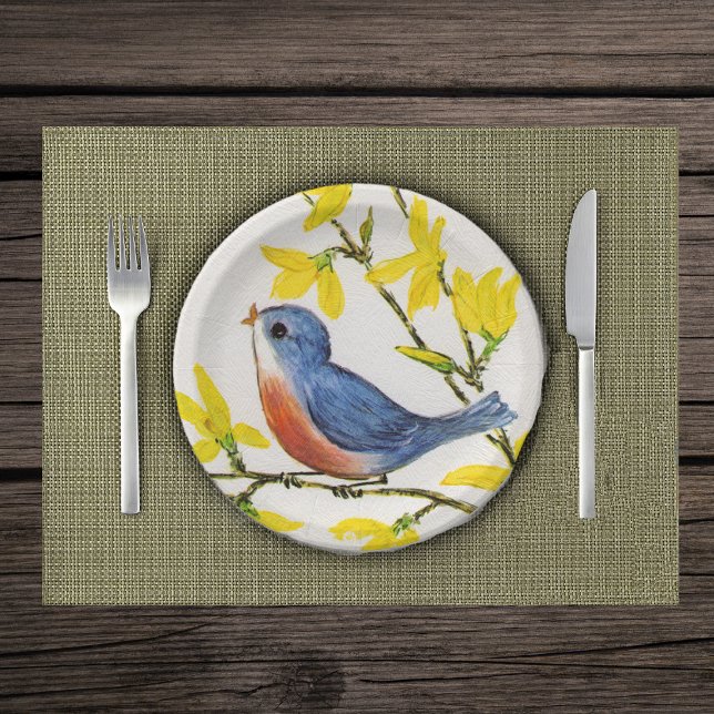 Niedliche Singing Blue Bird Tree Branch Pappteller (Cute red and blue bird on branches with yellow flowers on white paper plates.)