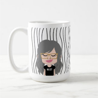 Niedliche Smirking Frau Stripte Tasse. Such dir au Kaffeetasse