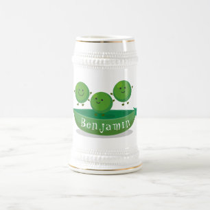 Niedliche Springererbsen in der Darstellung des Ca Bierglas