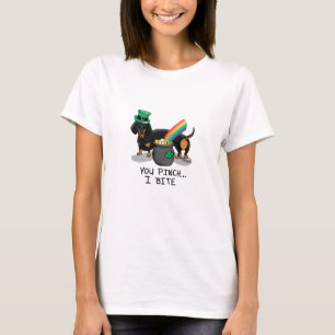 Niedliche St. Patrick's Day Dackel (schwarz & tan) T-Shirt