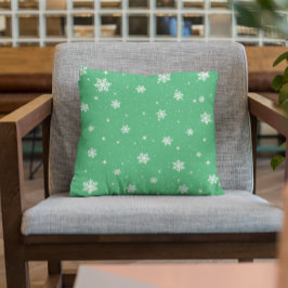 Niedliche Sterne Schneeflocken Grünes Wintermuster Kissen