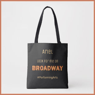 Niedliche Suche nach mir auf der Broadway Tote Bag