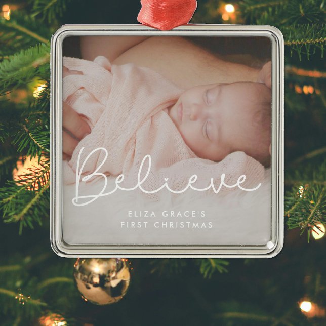 Niedliche Typografie Glauben Baby's erste Weihnach Ornament Aus Metall (Von Creator hochgeladen)