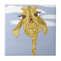 Niedliche und farbenfrohe Giraffe