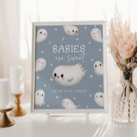 Niedliche, unheimliche Halloween-Babys sind süß