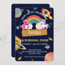 Niedliche Unicorn Dinosaur Regenbogenfläche Geburt