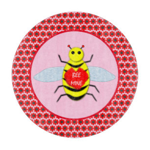 Niedliche Valentinstag-Biene Schneidebrett