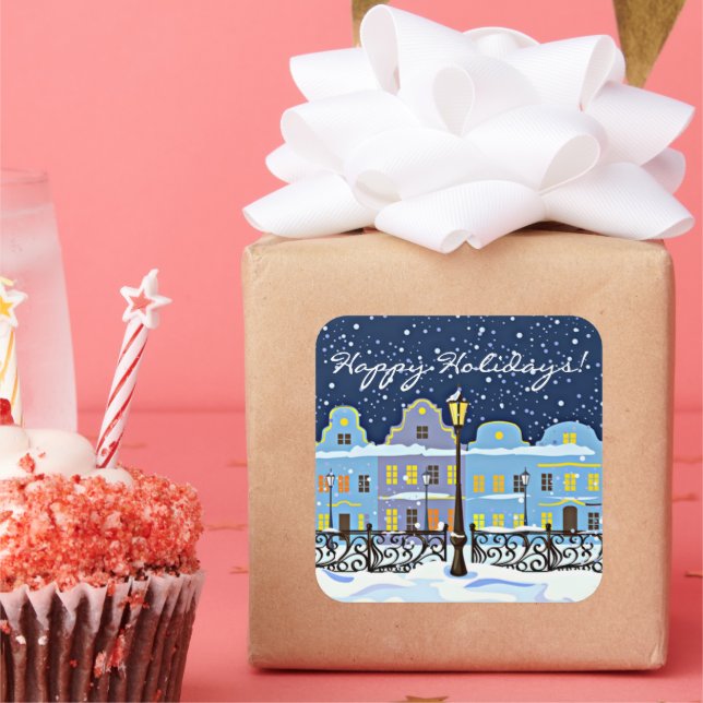 Niedliche Vintage Stadthäuser in verschneiten Land Quadratischer Aufkleber (Party)