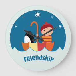 Niedliche Vorschulzeit K verloren und fand Freunds Große Wanduhr