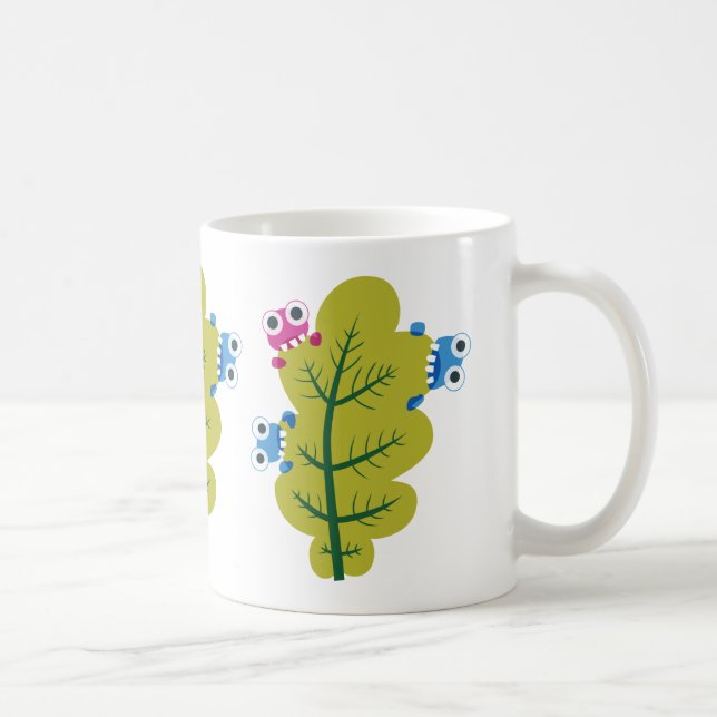 Niedliche Wanzen essen grünes Blatt Tasse (Rechts)
