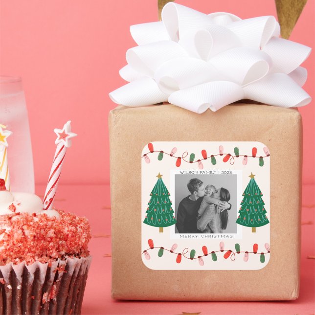 Niedliche Weihnachten Familienurlaub Foto Weihnach Quadratischer Aufkleber (Von Creator hochgeladen)