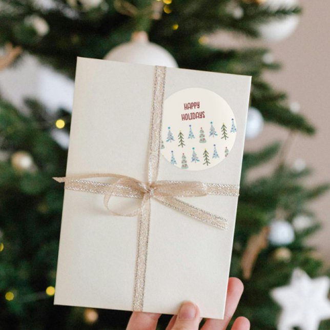 Niedliche Weihnachtsbäume Runder Aufkleber (Custom hand drawn Scandinavian trees Christmas sticker with your greeting)
