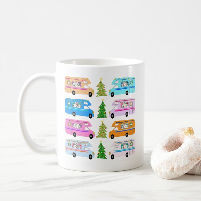 Niedliche Weihnachtscamps Vintage RV-Motorhäuser Kaffeetasse (Mit Donut)