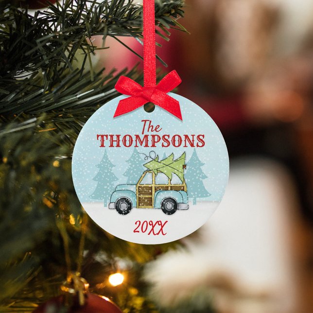 Niedliche Weihnachtsweihnachtsgewohnheit Ornament Aus Metall (Cute whimsical blue car Christmas tree ornament with Christmas tree. )