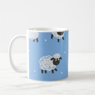 Niedliche weiße Schafe: Vintage Lämmer. Kaffeetasse