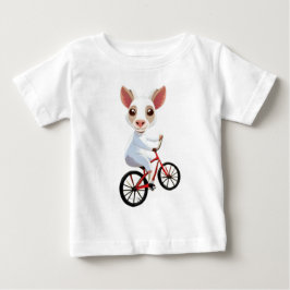 Niedliche, weiße Ziege auf dem Fahrrad Baby T-shirt